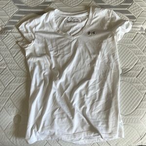 Under Armour Women’s UA Tech V-neck T-shirt